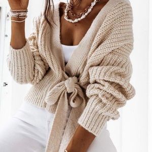 Brand new knit crop cardigan